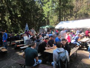 Großkarlbacher Waldfest im Heidenfeld
